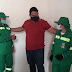 Prefeito Binho de Alfredo entrega Equipamento de Proteção Individual aos Agentes De Limpeza Pública.