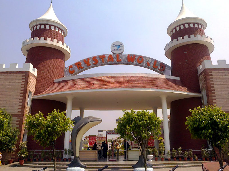 Crystal World Amusement Park Roorkee Haridwar Gaming zone