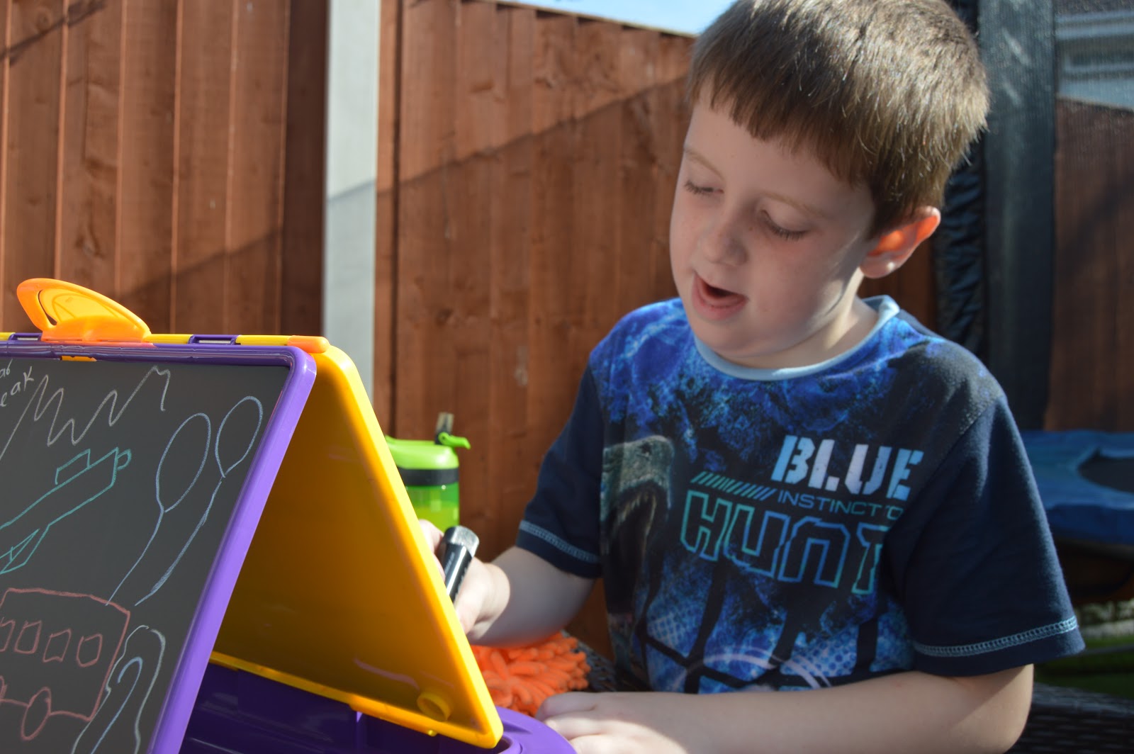 Playdays and Runways: Little Brian Paint Sticks 2-in-1 Art Station | Review