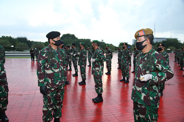 Panglima TNI Terima Laporan Kenaikan Pangkat 79 Perwira Tinggi TNI