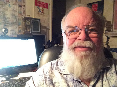 Genea-Musings: Saturday Night Genealogy Fun -- Your #GenealogySelfie Photo