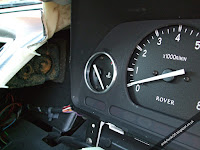 Rover 25 with chrome instrument cluster dial rings