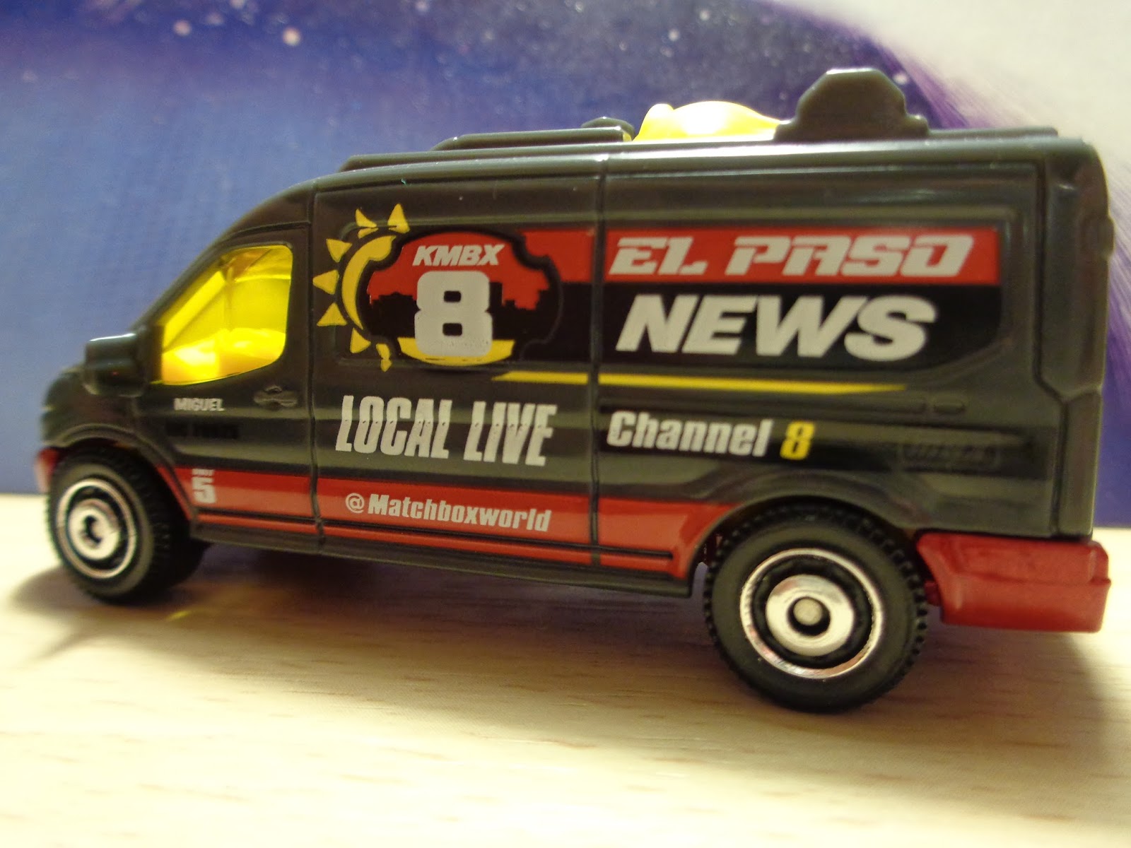 J And J Toys Matchbox Monday 14 Ford Transit News Van