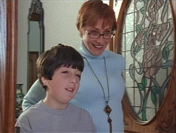 дети под прикрытием. под прикрытием / dark blue (2009). брайан хейли младенец на прогулке. детки фильм 1996. анна дрейвер под прикрытием.