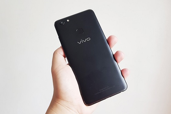 Vivo V7+ Review: Best Midrange Smartphone Philippines