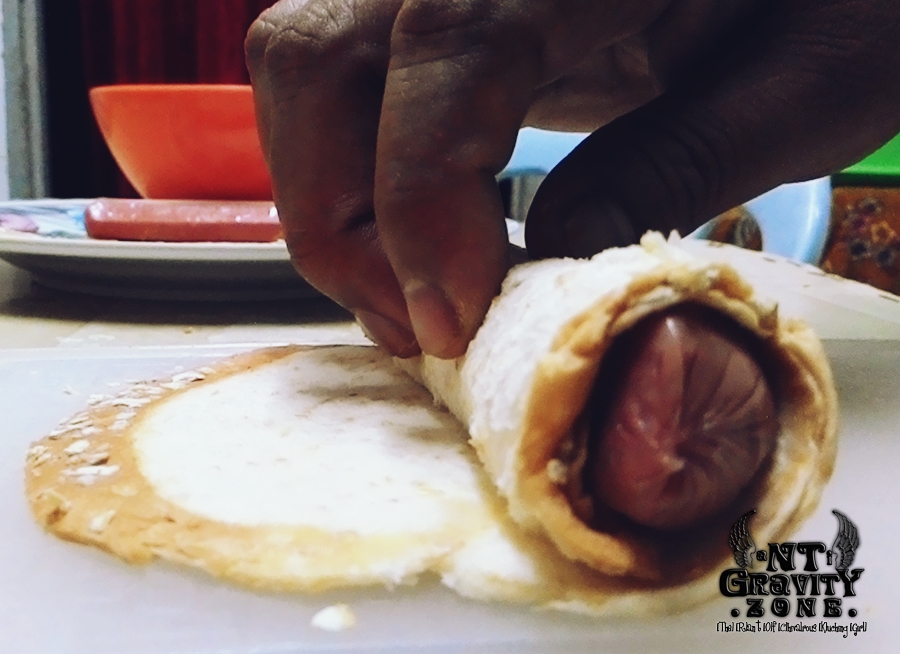 6 Steps Deepfried Sausage Rolls NTGravity Zone