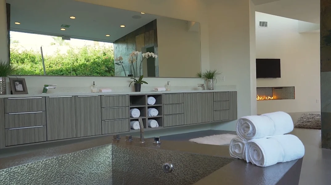 50 Interior Photos vs. 8 Rockcrest Dr, Rancho Mirage, CA Luxury Contemporary House Tour