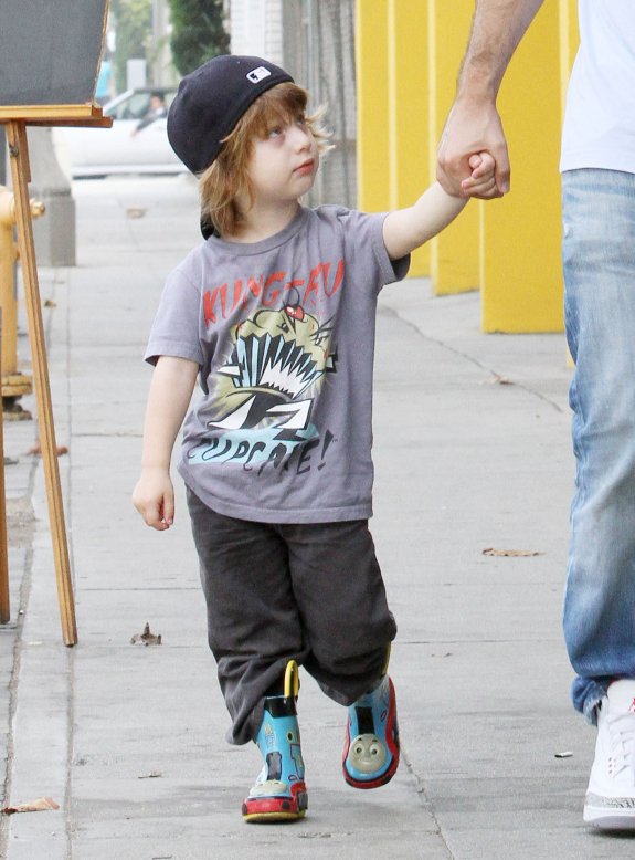 Miniature celebrity! MAX LIRON BRATMAN