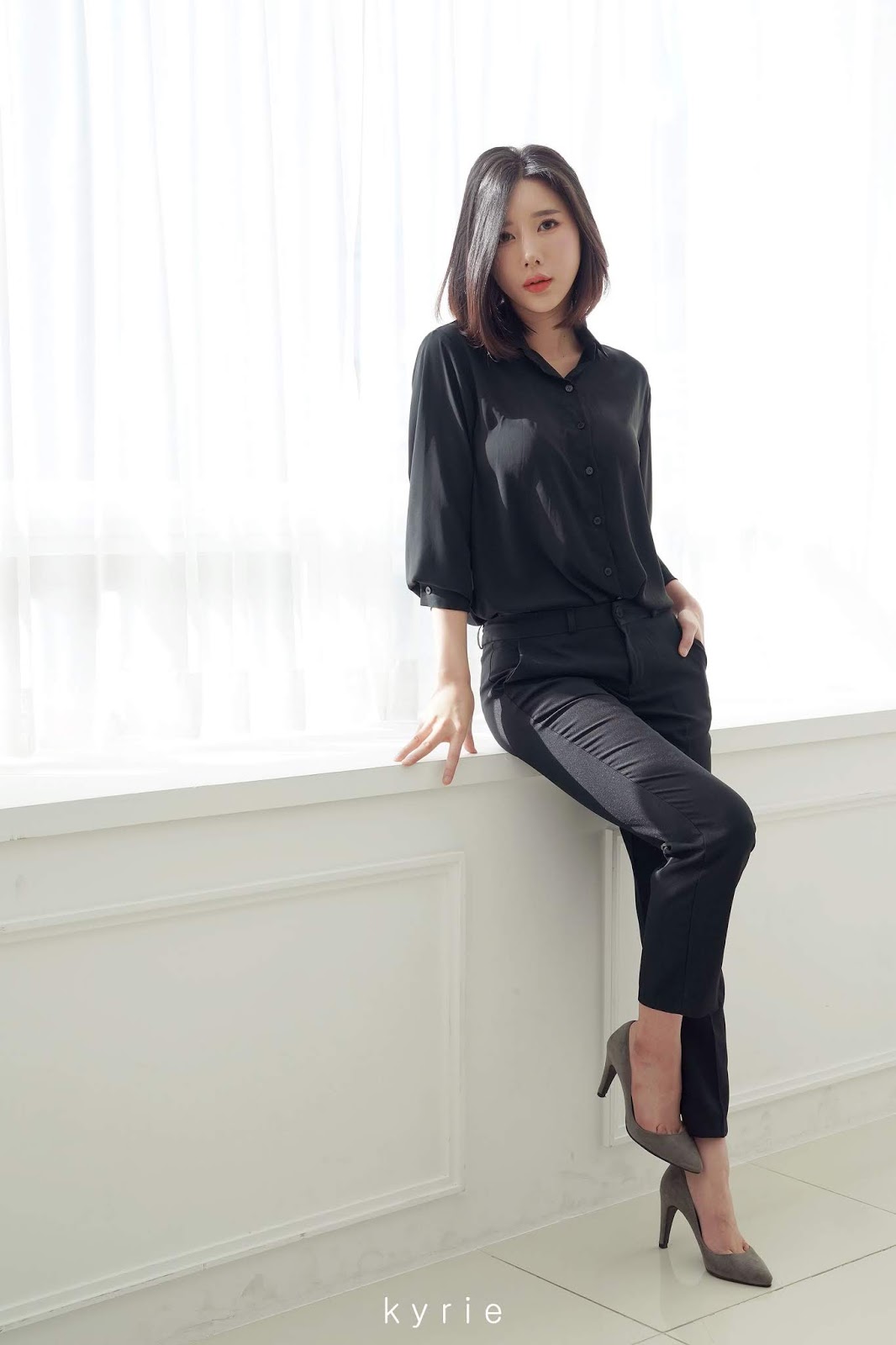 Korean racing queen - Song Ju Ah - Studio Photoshoot - Picture 49