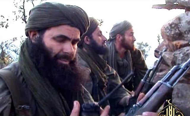 Boikot Tak Cukup, Jaringan Al Qaeda Ancam Bunuh Emmanuel Macron Boikot Tak Cukup, Jaringan Al Qaeda Ancam Bunuh Emmanuel Macron