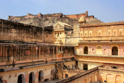 Places to Visit in Jaipur, Jaigarh Fort