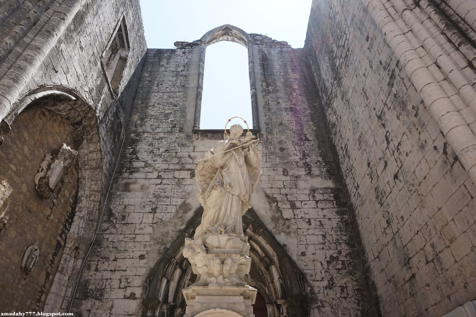 Go walking down there Couvent des Carmes
