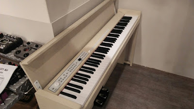 korg c1 air 打開琴蓋