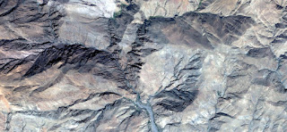 Plant petrified by the pain of seeing how humans kill us, photography of landscapes of deserts of Africa from the air, collection of Abstract Naturalism Munimara, crumpled paper texture of stone Plant petrified by the pain of seeing how humans kill us, photography of landscapes of deserts of Africa from the air,