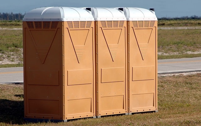 how much does it cost to rent a porta potty price outdoor bathrooms