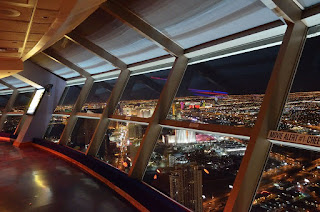Вид из окна в казино "Stratosphere", США