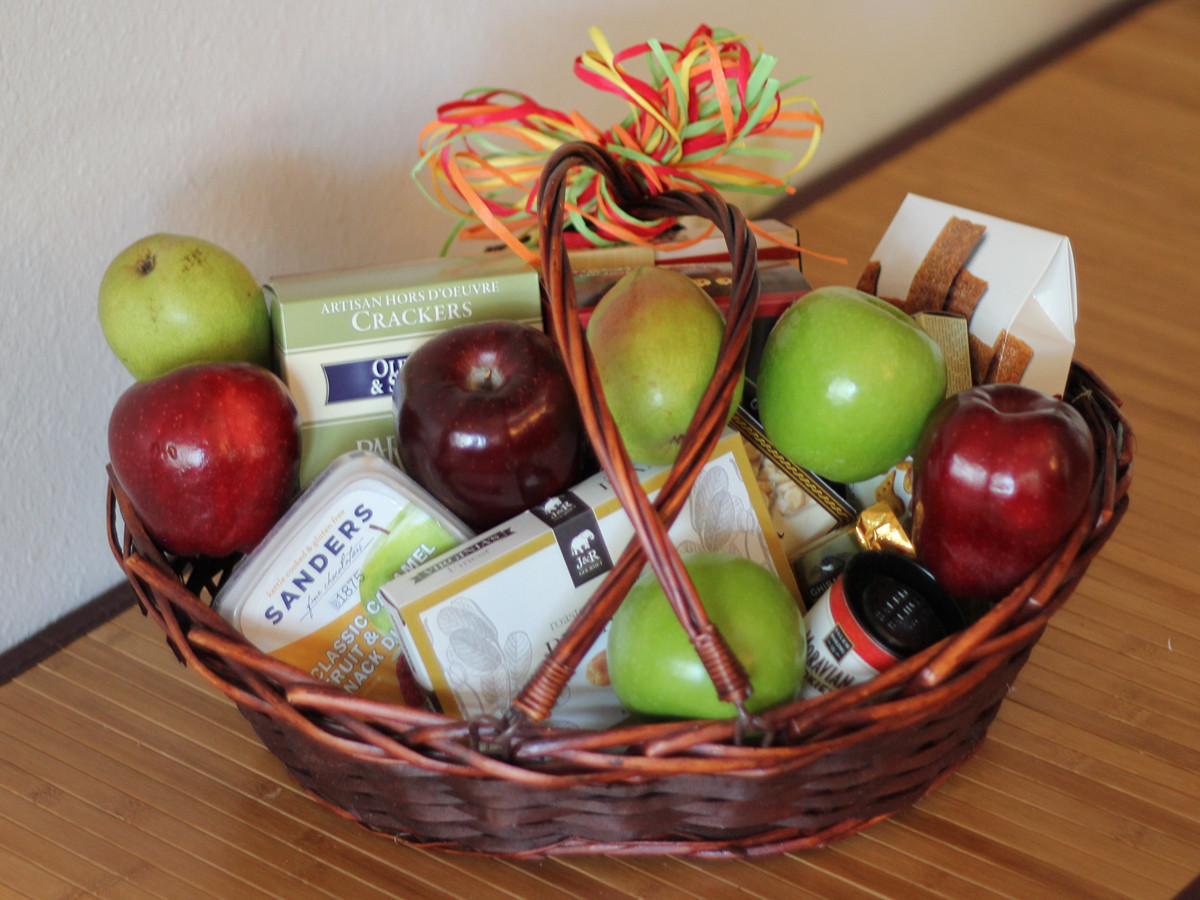 Cookistry's Kitchen Gadget and Food Reviews A Gift Basket for Mom Or