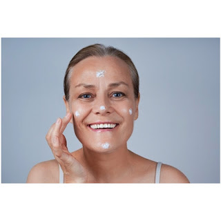 Qué debe llevar una buena crema antiarrugas