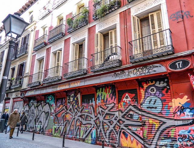 Grafite no bairro de Malasaña, Madri