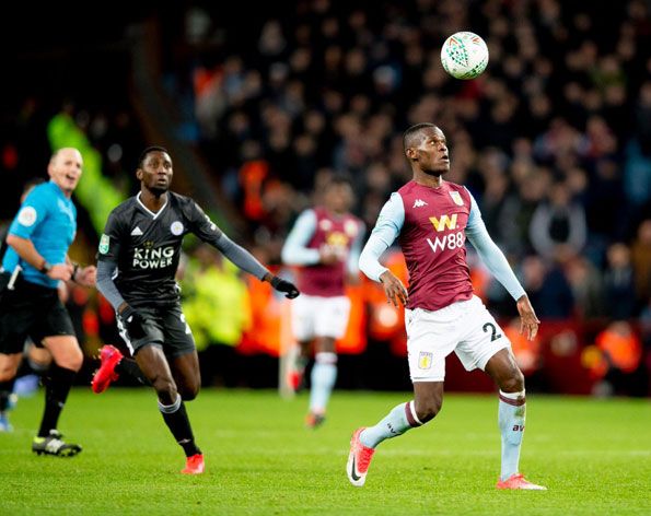 Samatta Atinga Fainali, Aston Villa yaichapa Leicester City