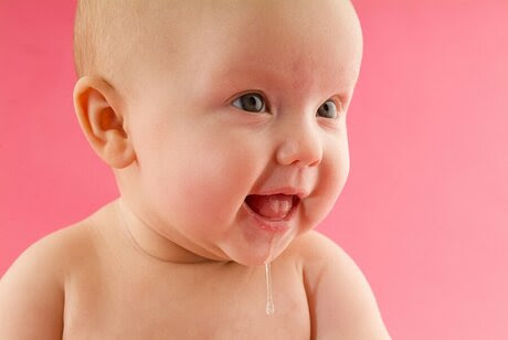 Causes and home remedies for dripping saliva in children