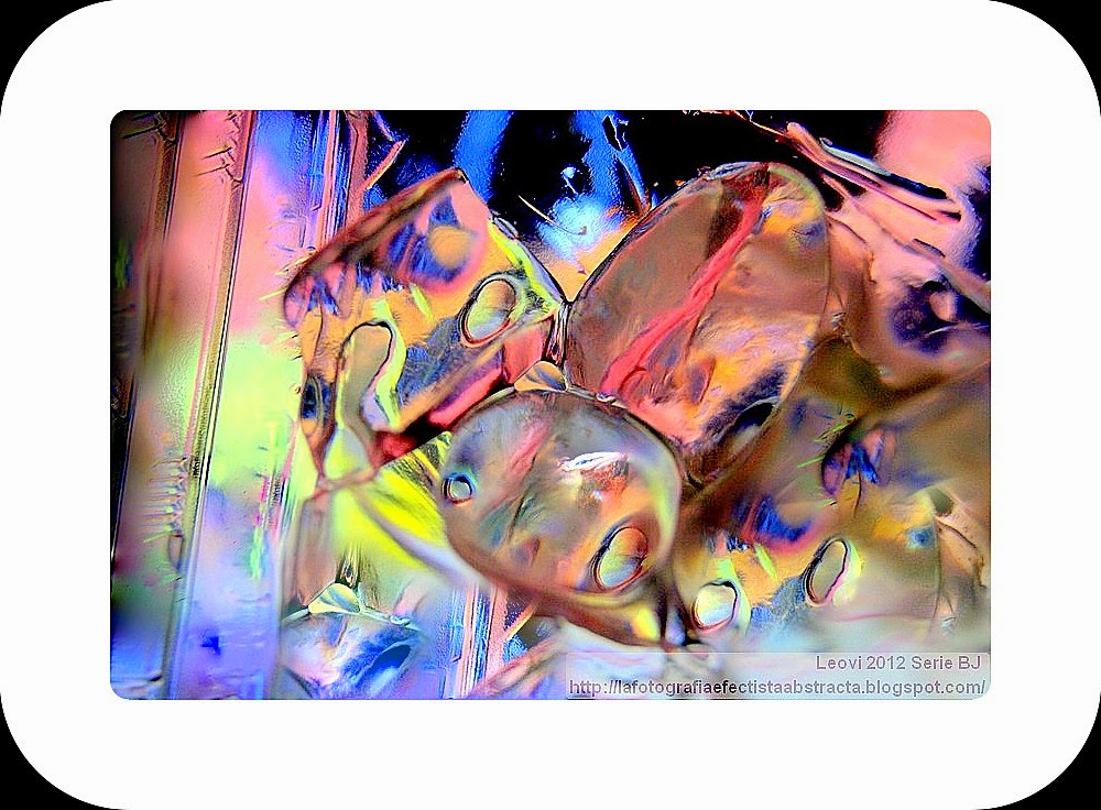 Foto Abstracta 3165 Esta noche han llovido ilusiones huecas - Tonight have rained hollow illusions Foto Abstracta 3165 Esta noche han llovido ilusiones huecas - Tonight have rained hollow illusions