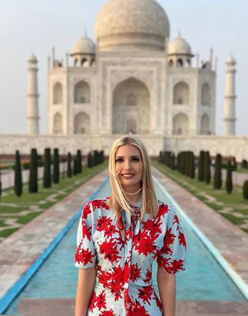 Ivanka Shares Picture After Reach US, People Caught 'Mistake' Ivanka Shares Picture After Reach US, People Caught 'Mistake'