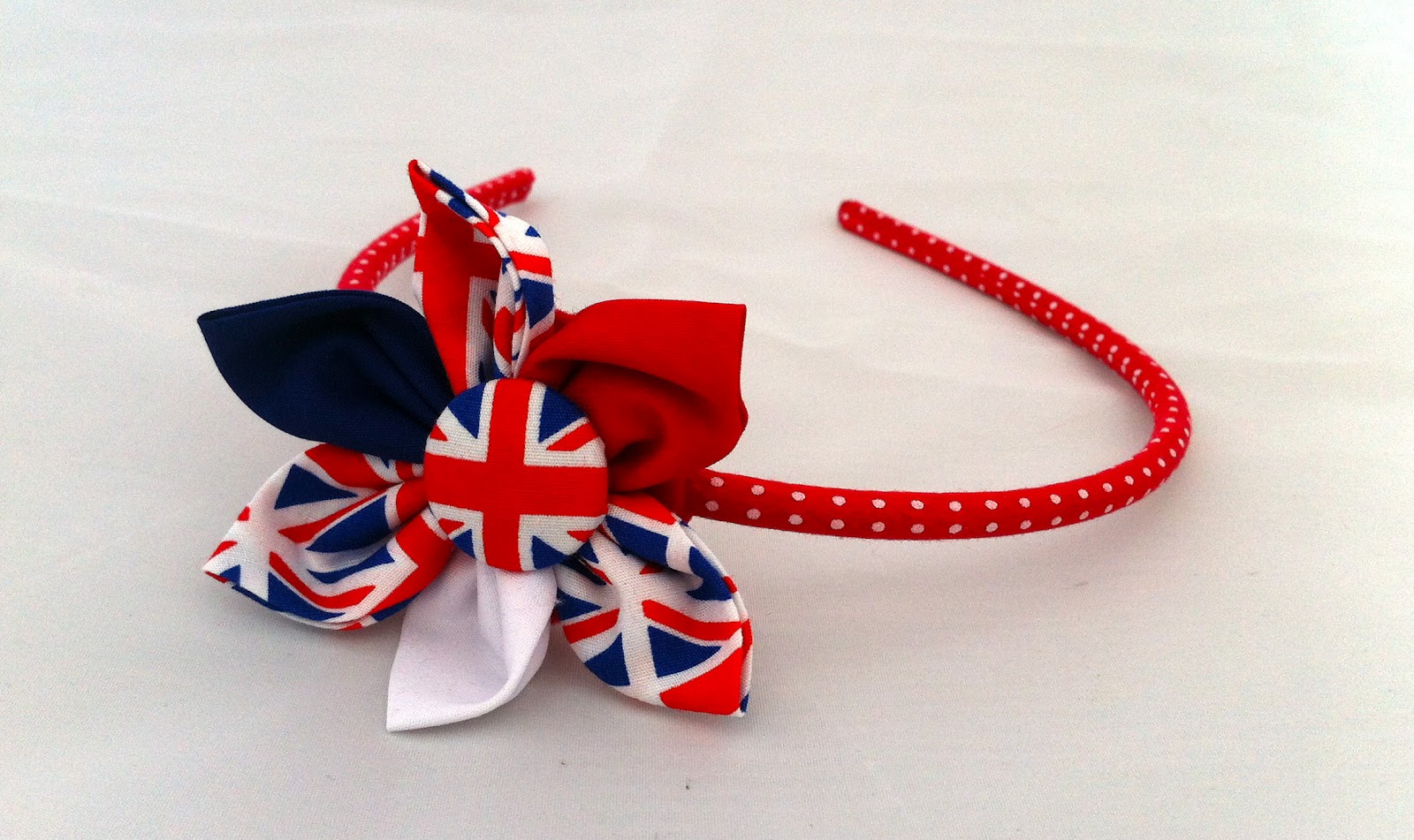 Robin Red Jubilee Stitching