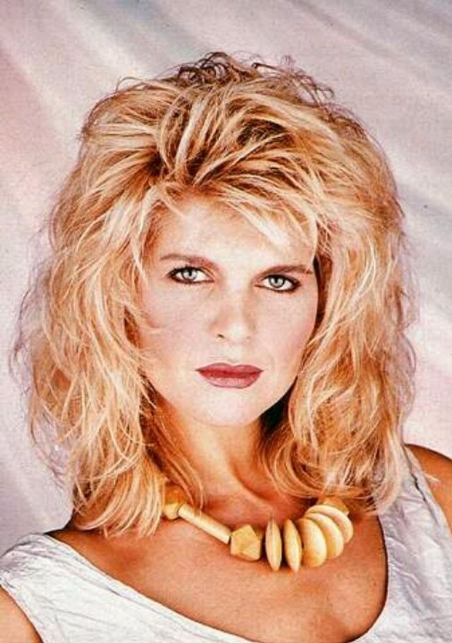 1980s The Period Of Women S Rock Hairstyles Boom Vintage Everyday