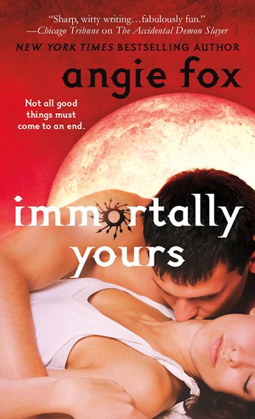 Interview with Angie Fox and Giveaway - August 28, 2012