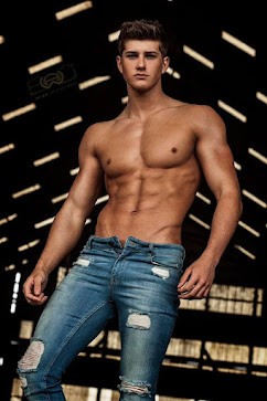 Ryan Sage |  HOT Fitness and Fashion model and Fi