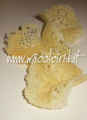 croccanti cialde di parmigiano reggiano