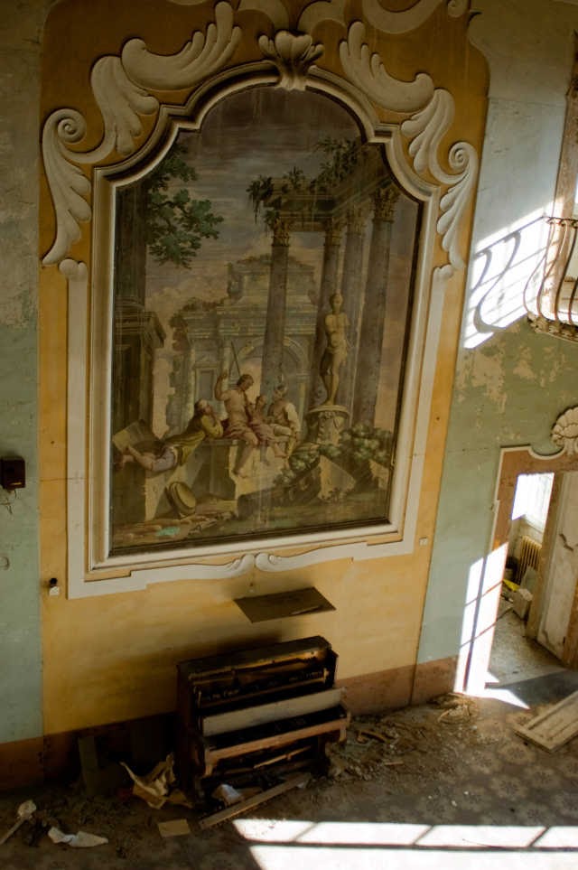 Hospital psiquiátrico abandonado en La Toscana. 