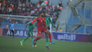 نادي الشباب يحس الجماهر على دعم الكيان الجديد أهلي دبي وج ه حساب نادي الشباب الرسمي على تويتر جمهوره بدعم نادي شباب الأ Sports Jersey Soccer Soccer Field