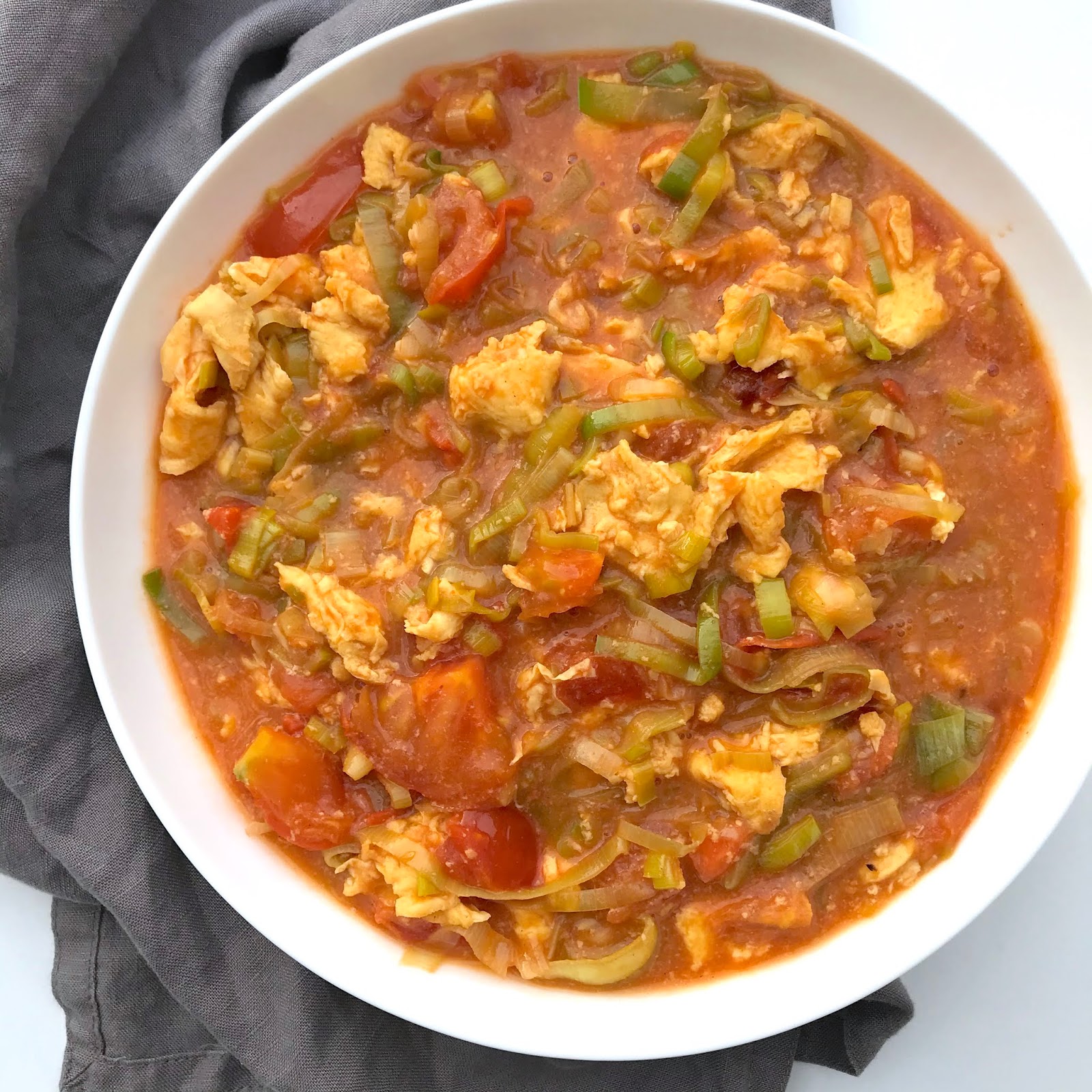 Chinese Style Tomato Eggs / LUCY LOVES TO EAT