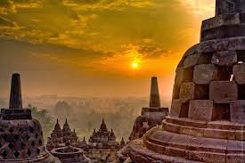 Borobudur Jogjakarta Beberapa Referensi Tempat Wisata Menarik di Yogyakarta