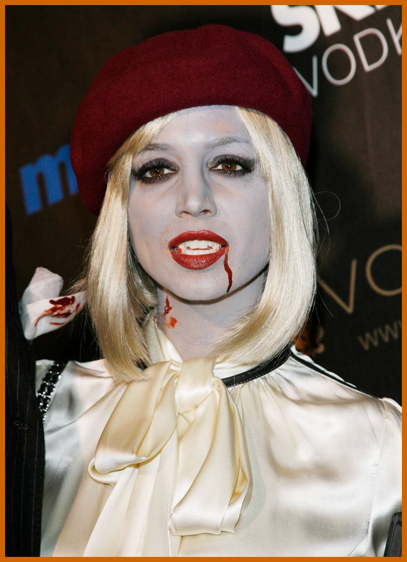 Vampire Beauties Celebrity Halloween costume contest