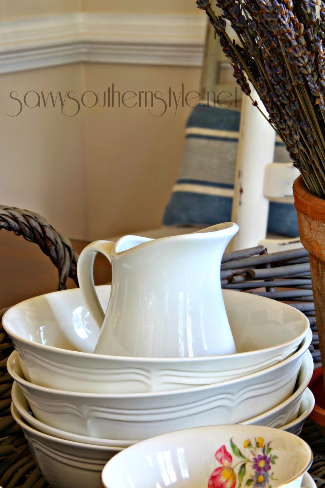 Savvy Southern Style : Collecting in Blue