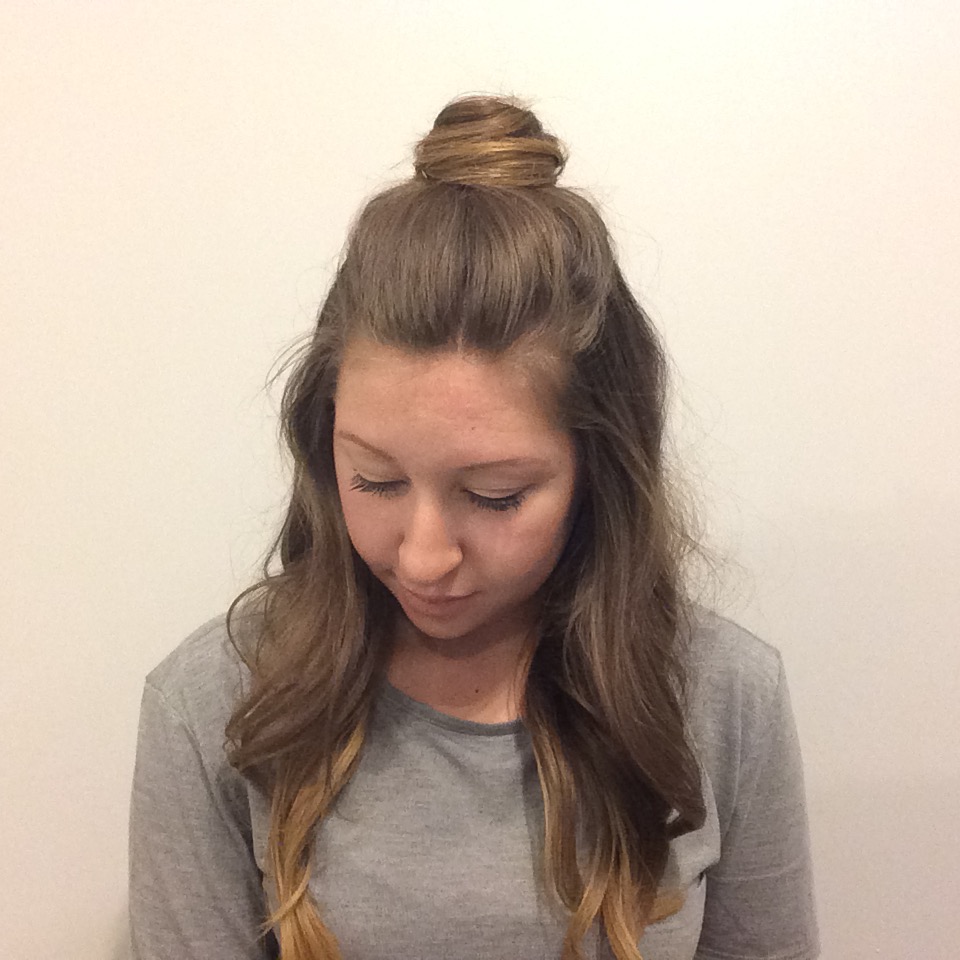 jacy joan Hair Buns using Spin Pins