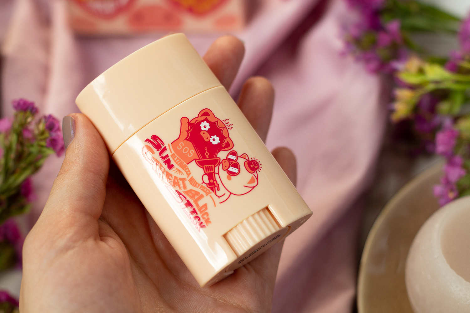 Elizavecca milky piggy sun great block stick 22 вес. Спф в стике корея. Elizavecca milky piggy sun great block. Elizavecca milky piggy sun great block. Elizavecca солнцезащитный крем elizavecca milky piggy sun cream spf50 pa+++, 50 ml.