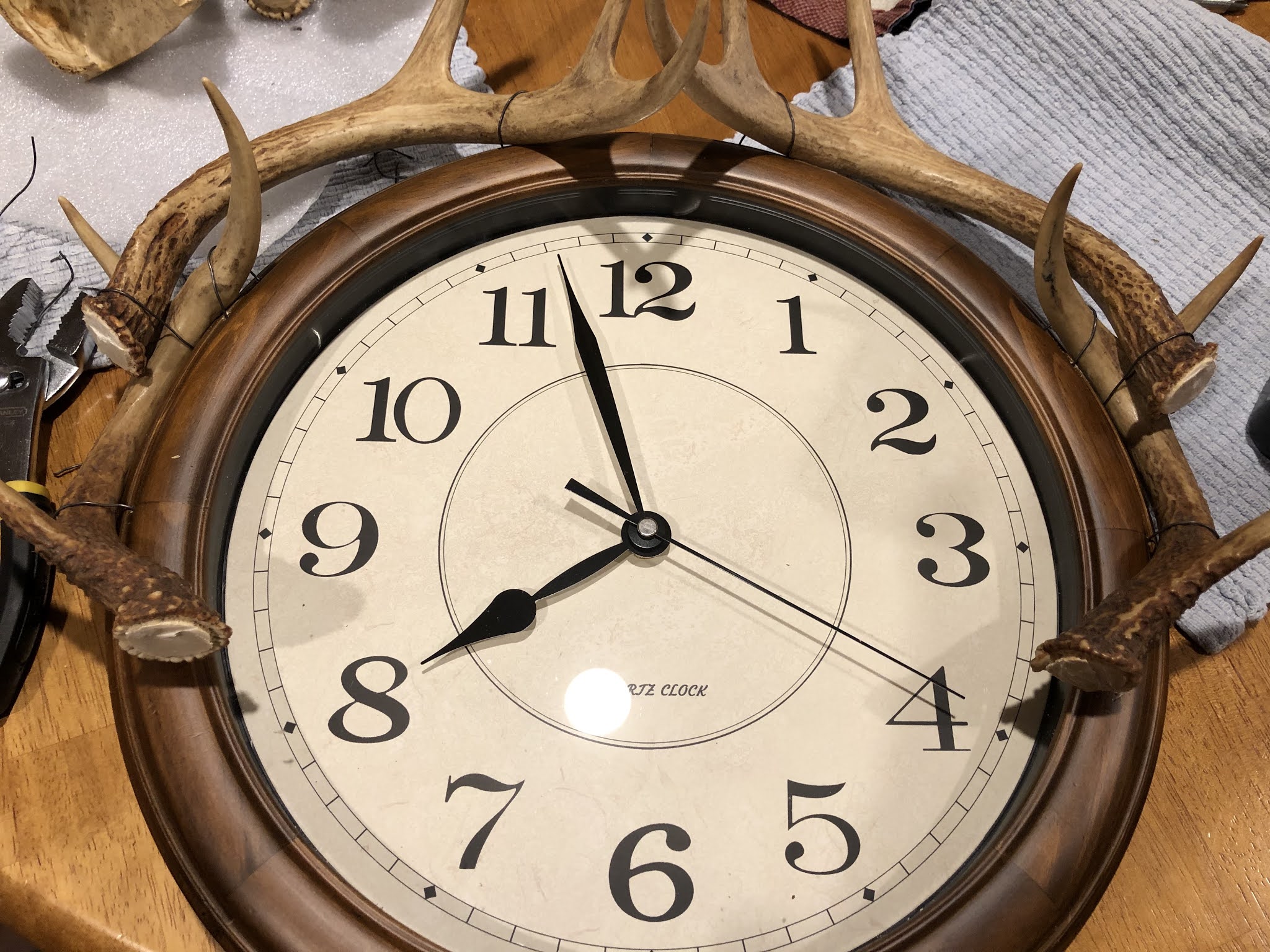 Ms. Nancy's Nook Deer Antler Clock DIY