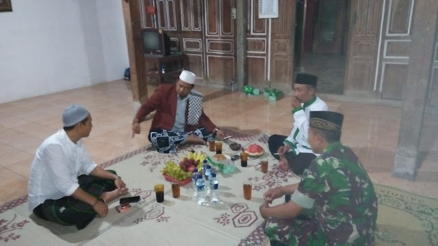 Pengajian MDA Desa Tunggul : Kembali Fithri Bukan Kembali Suci Pengajian MDA Desa Tunggul : Kembali Fithri Bukan Kembali Suci