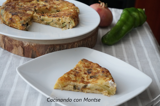 Tortilla De Patatas Con Bacalao Y Pimientos
