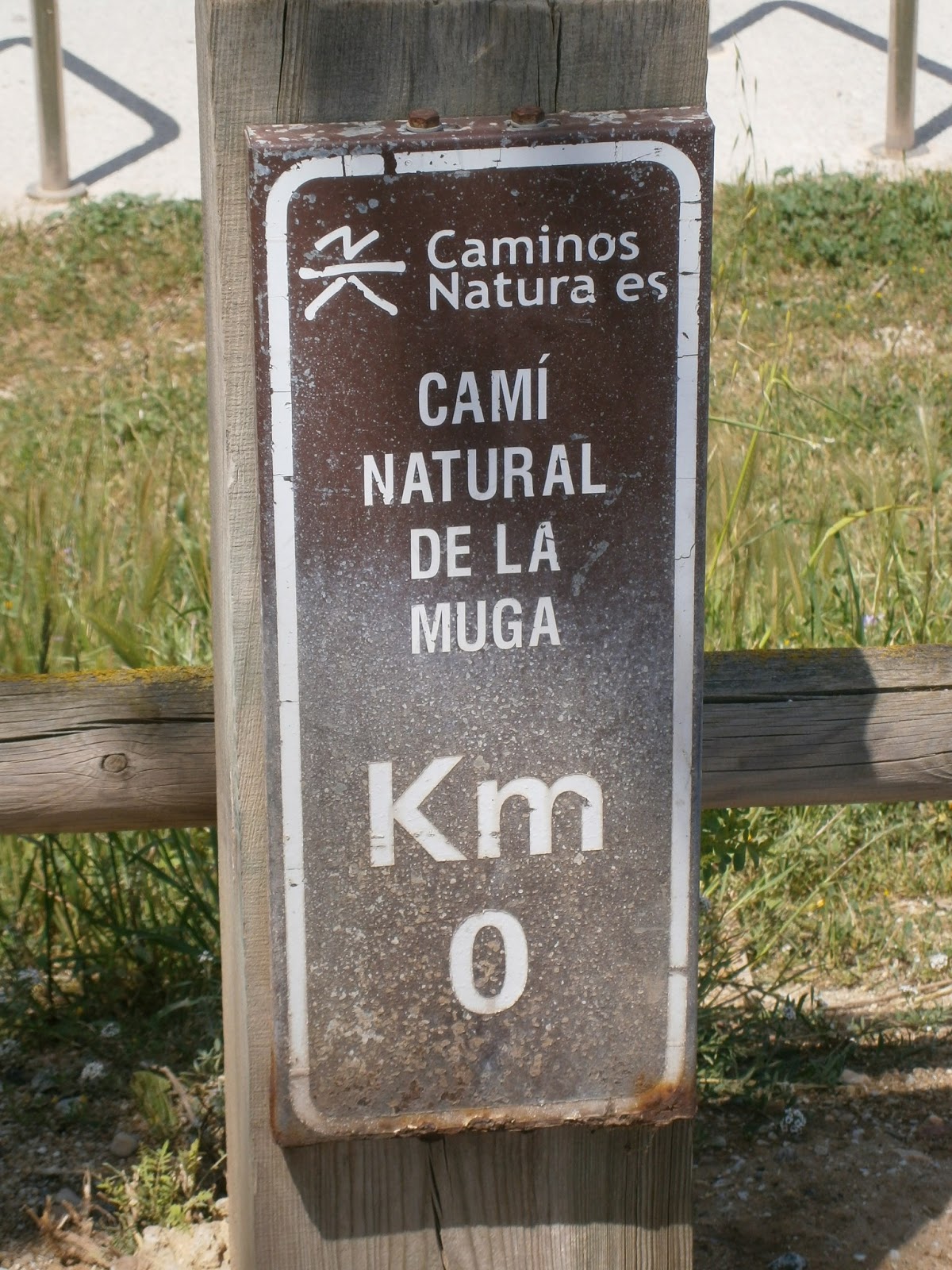 BeyondThePale: Walking: Along The Muga River