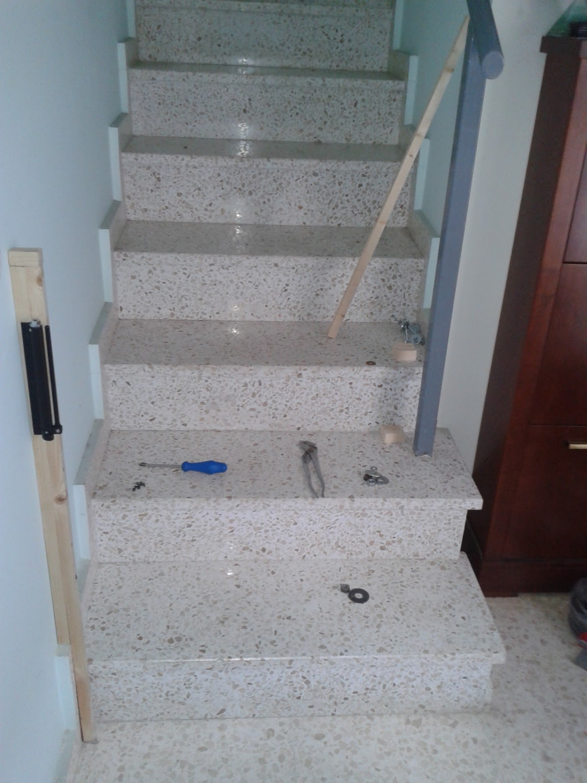 ...un Zero a la izquierda: Puertas en la escalera para bebés