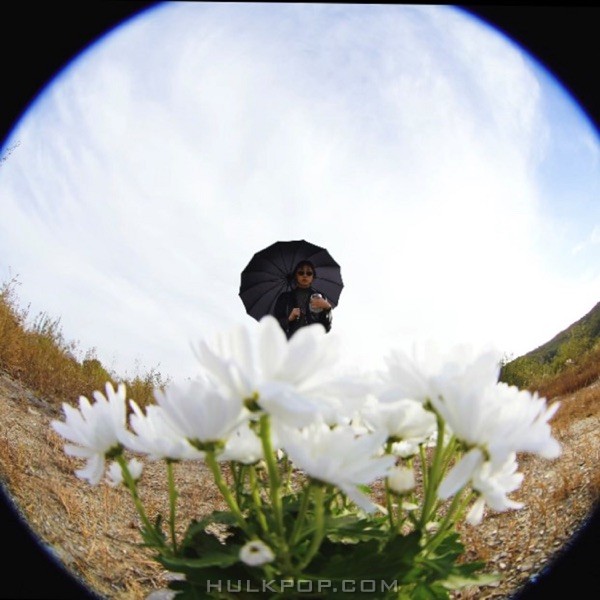 Neon – SunnydaysRain (feat. kenessi) – Single