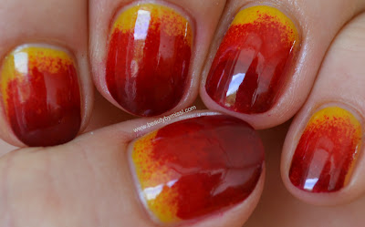 31 Day Challenge: Day 10 - GRADIENT nails