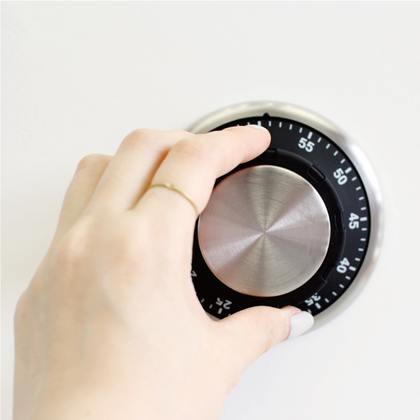 SAFE KITCHEN TIMER 回したくなるキッチンタイマーZaaakka