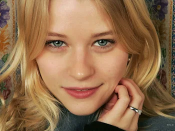 emilie de ravin