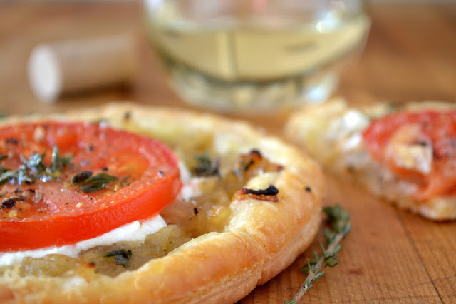 caramelized onion and goat cheese tarts